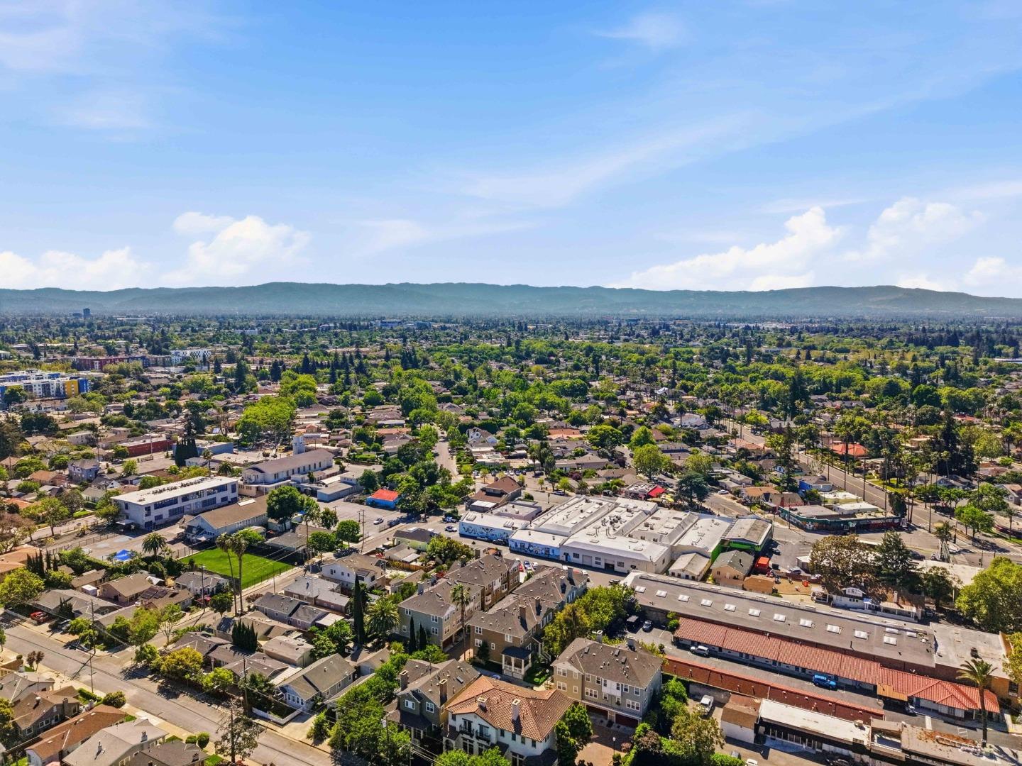 Detail Gallery Image 34 of 36 For 1044 Keeble Ct, San Jose,  CA 95126 - 2 Beds | 2/1 Baths