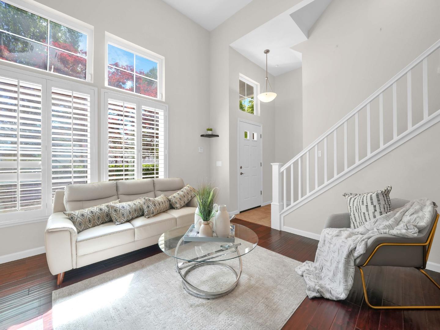 Detail Gallery Image 5 of 36 For 1044 Keeble Ct, San Jose,  CA 95126 - 2 Beds | 2/1 Baths