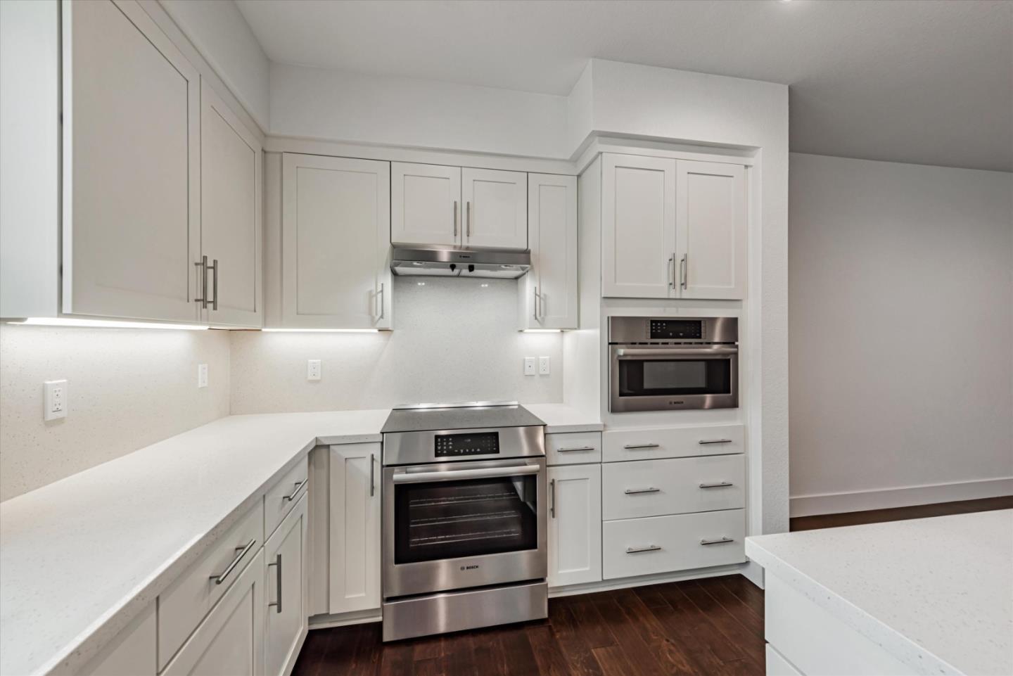 Detail Gallery Image 12 of 21 For 5009 Seashell Ter, San Ramon,  CA 94583 - 3 Beds | 3/1 Baths