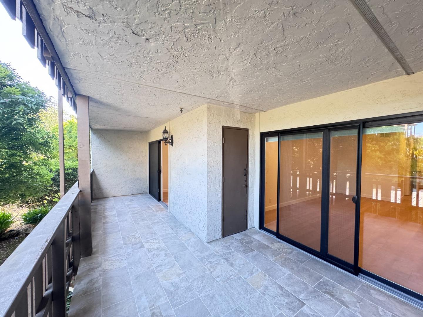 Detail Gallery Image 11 of 21 For 101 2nd St #5,  Los Altos,  CA 94022 - 1 Beds | 1 Baths