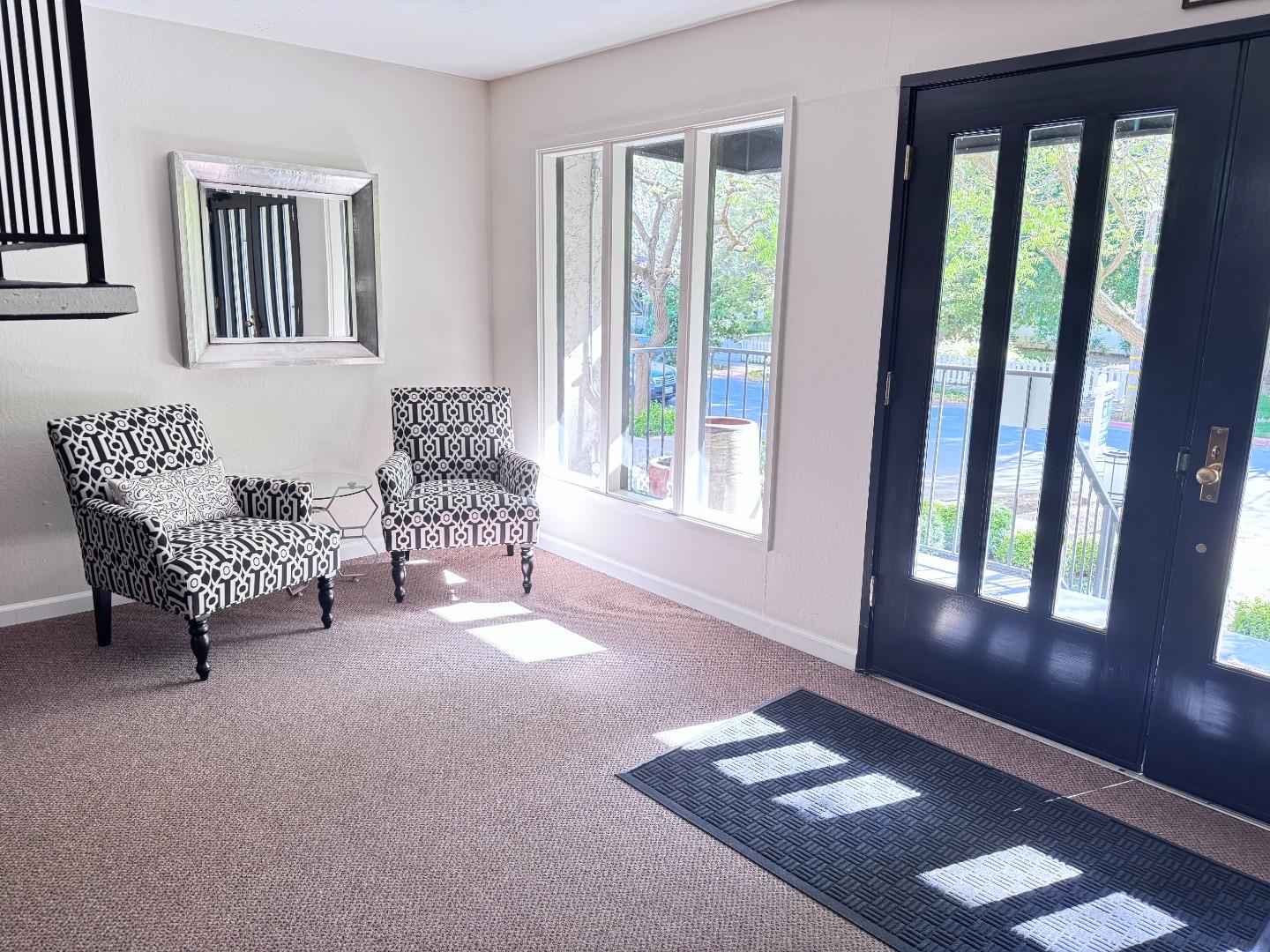 Detail Gallery Image 14 of 21 For 101 2nd St #5,  Los Altos,  CA 94022 - 1 Beds | 1 Baths