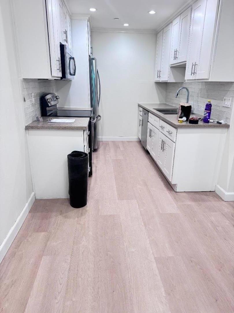 Detail Gallery Image 6 of 21 For 101 2nd St #5,  Los Altos,  CA 94022 - 1 Beds | 1 Baths