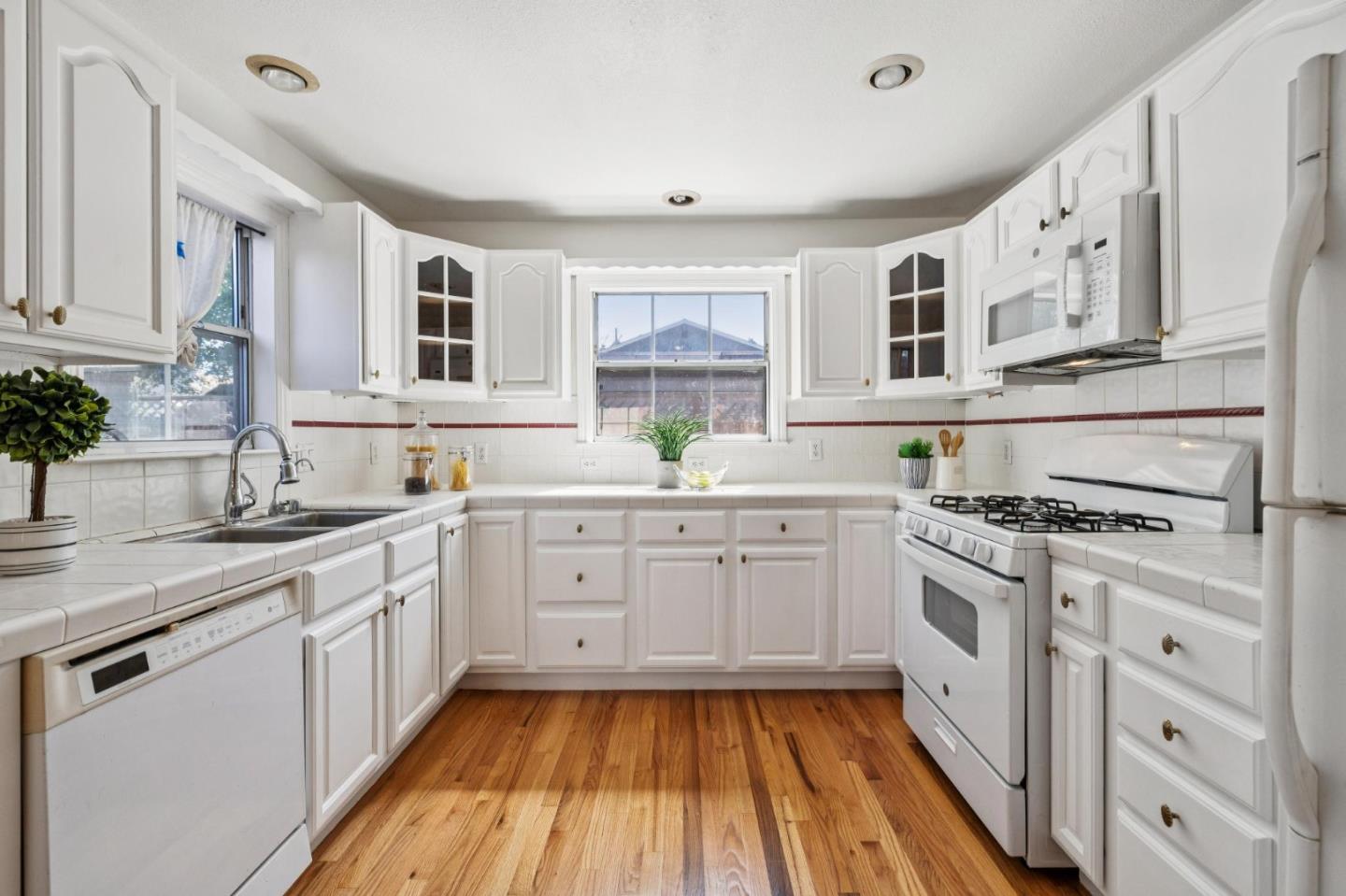 Detail Gallery Image 46 of 65 For 388-384 Beemer Ave, Sunnyvale,  CA 94086 - – Beds | – Baths