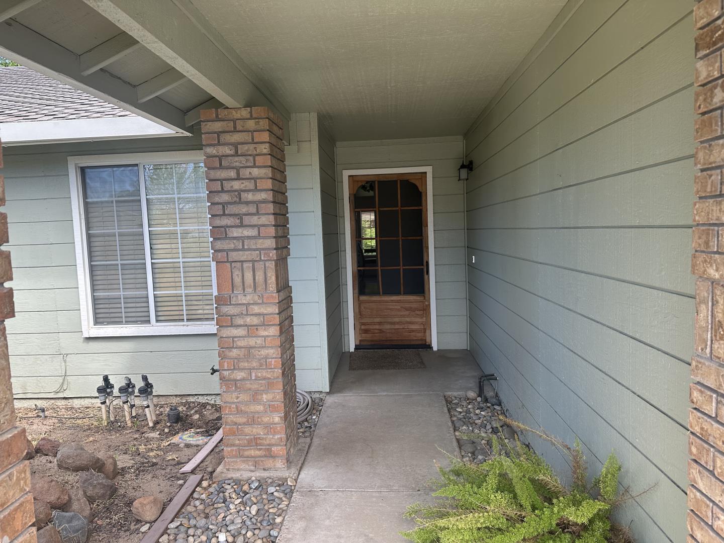 Detail Gallery Image 4 of 19 For 1455 Busca Dr, Tracy,  CA 95376 - 3 Beds | 2 Baths