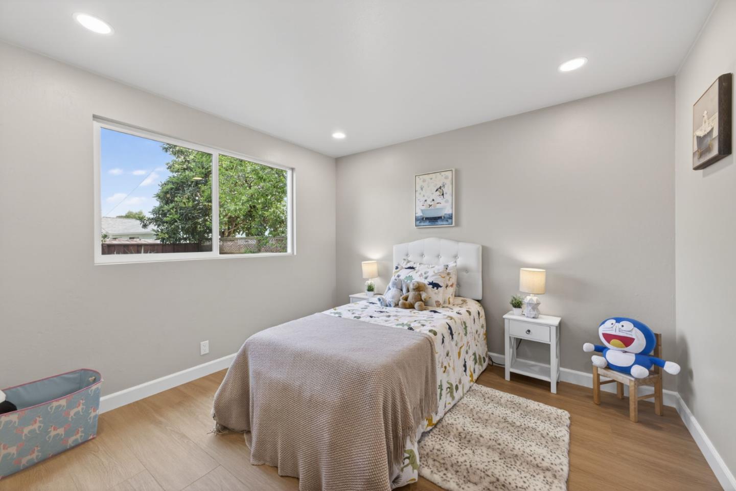 Detail Gallery Image 18 of 27 For 2747 Donovan Ave, Santa Clara,  CA 95051 - 4 Beds | 2 Baths