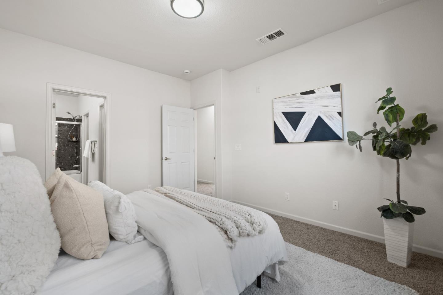 Photo #23: ML82042166 Listing: Photo #23