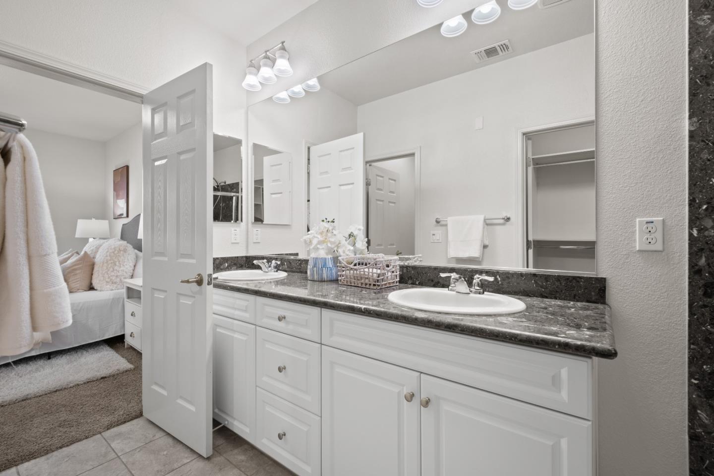 Photo #26: ML82042166 Listing: Photo #26