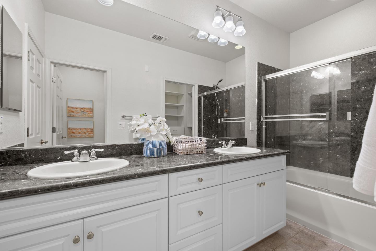 Photo #27: ML82042166 Listing: Photo #27