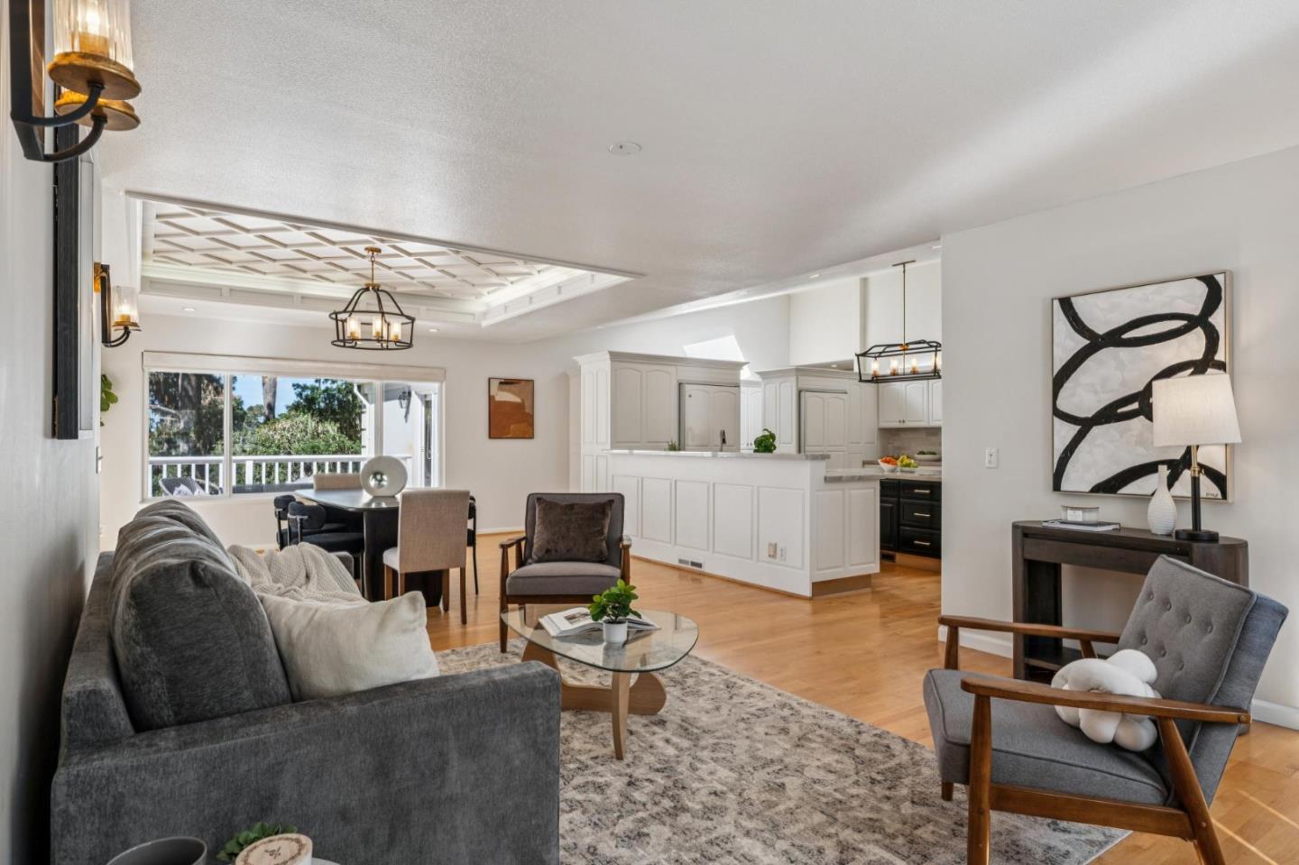 Detail Gallery Image 11 of 33 For 2905 Bird Rock Rd, Pebble Beach,  CA 93953 - 4 Beds | 3/1 Baths