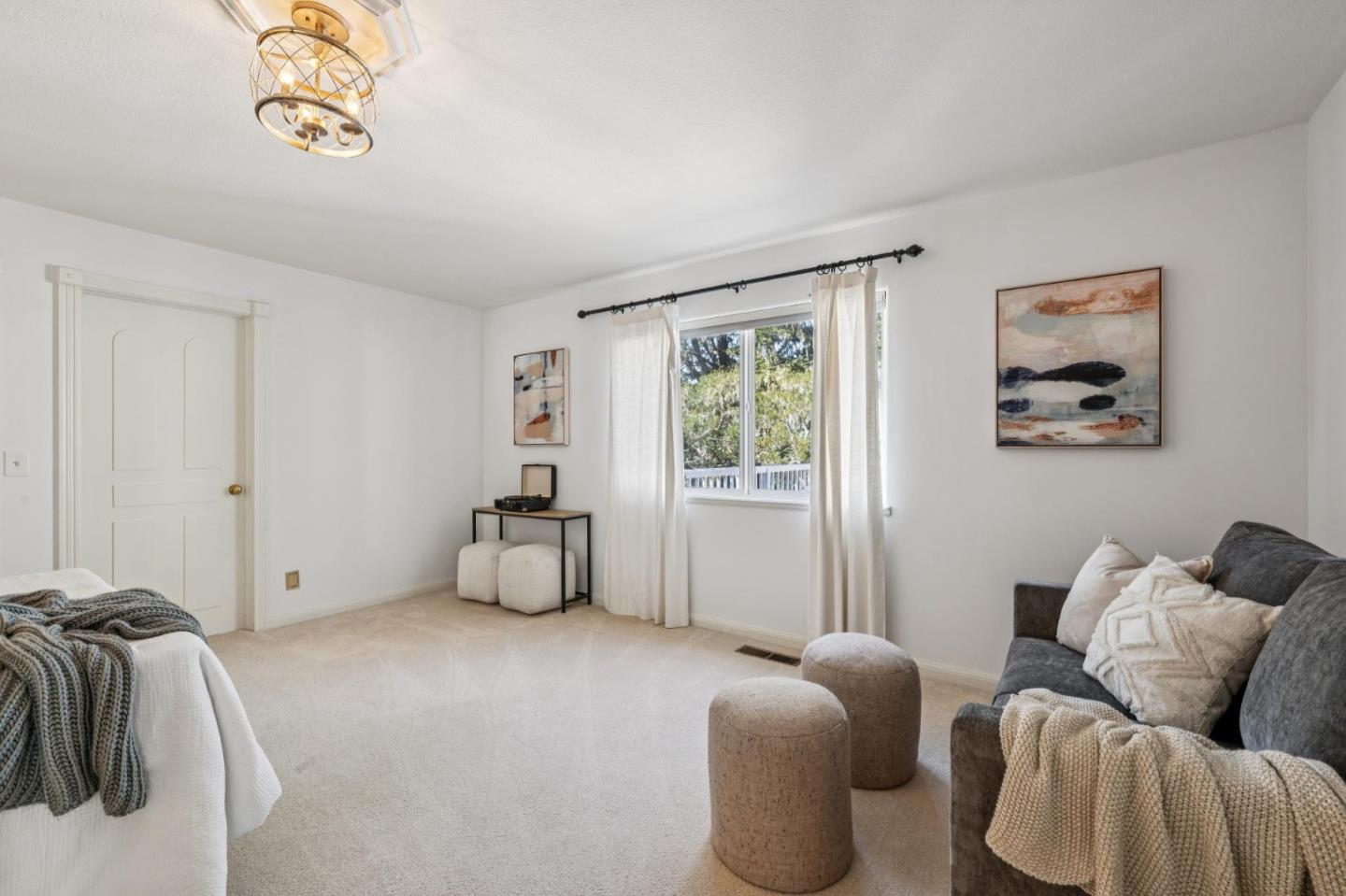 Detail Gallery Image 27 of 33 For 2905 Bird Rock Rd, Pebble Beach,  CA 93953 - 4 Beds | 3/1 Baths