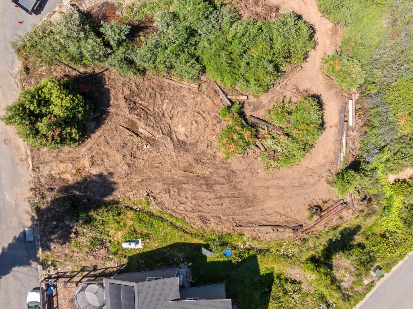 Detail Gallery Image 4 of 21 For 122 Cypress Tree Ln, Boulder Creek,  CA 95006 - – Beds | – Baths