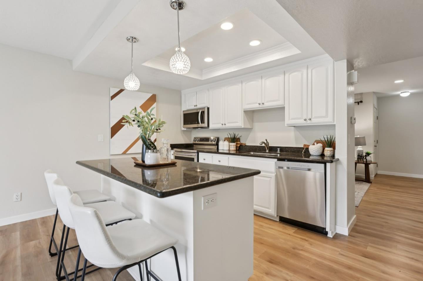 Photo #15: ML82042175 Listing: Photo #15