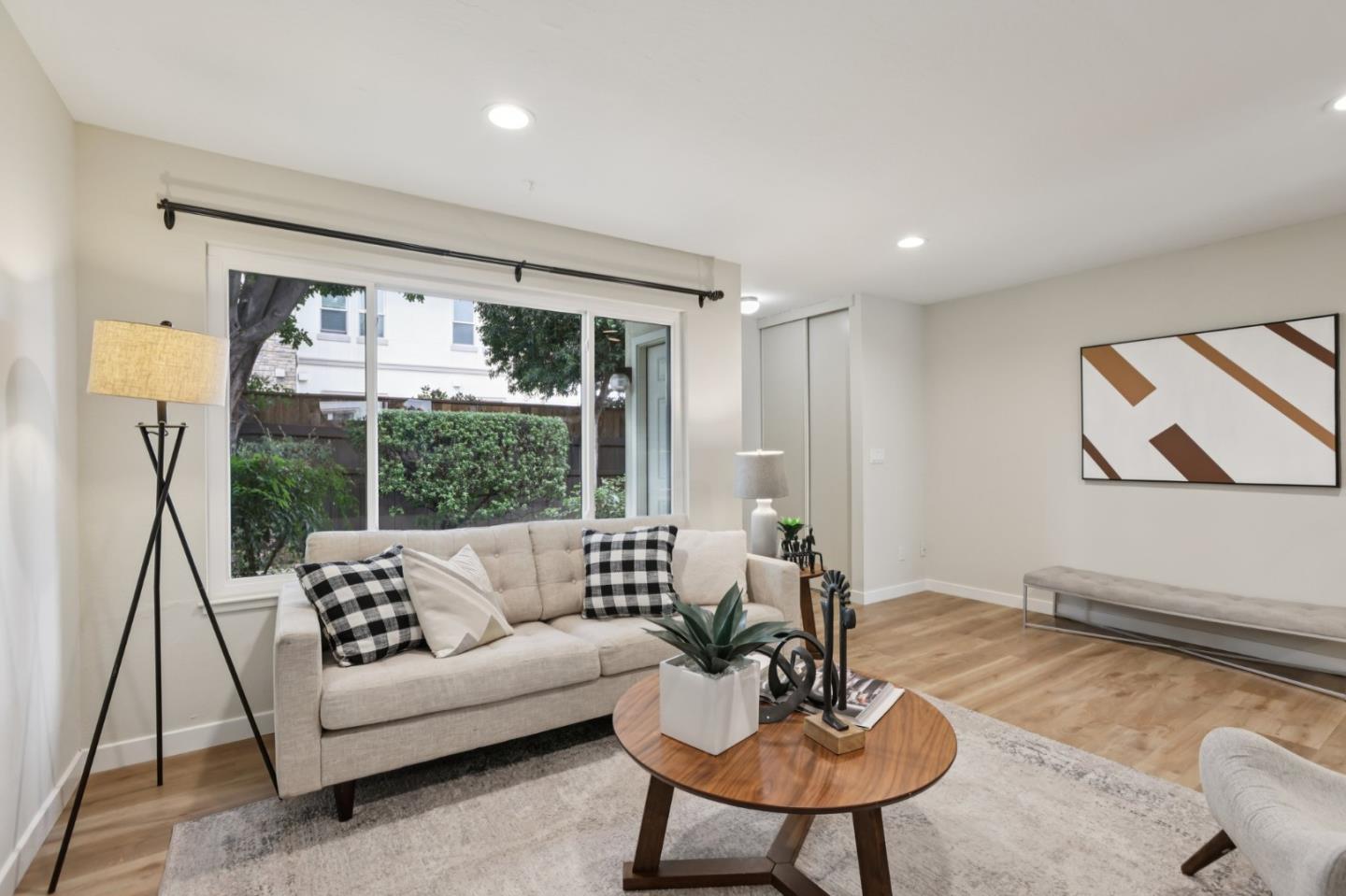 Photo #8: ML82042175 Listing: Photo #8