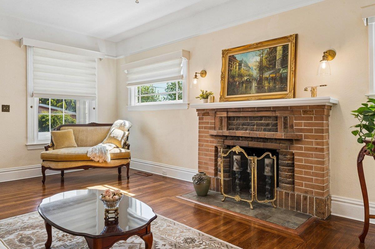 Detail Gallery Image 13 of 54 For 221 Poplar Ave, San Bruno,  CA 94066 - 3 Beds | 1/1 Baths