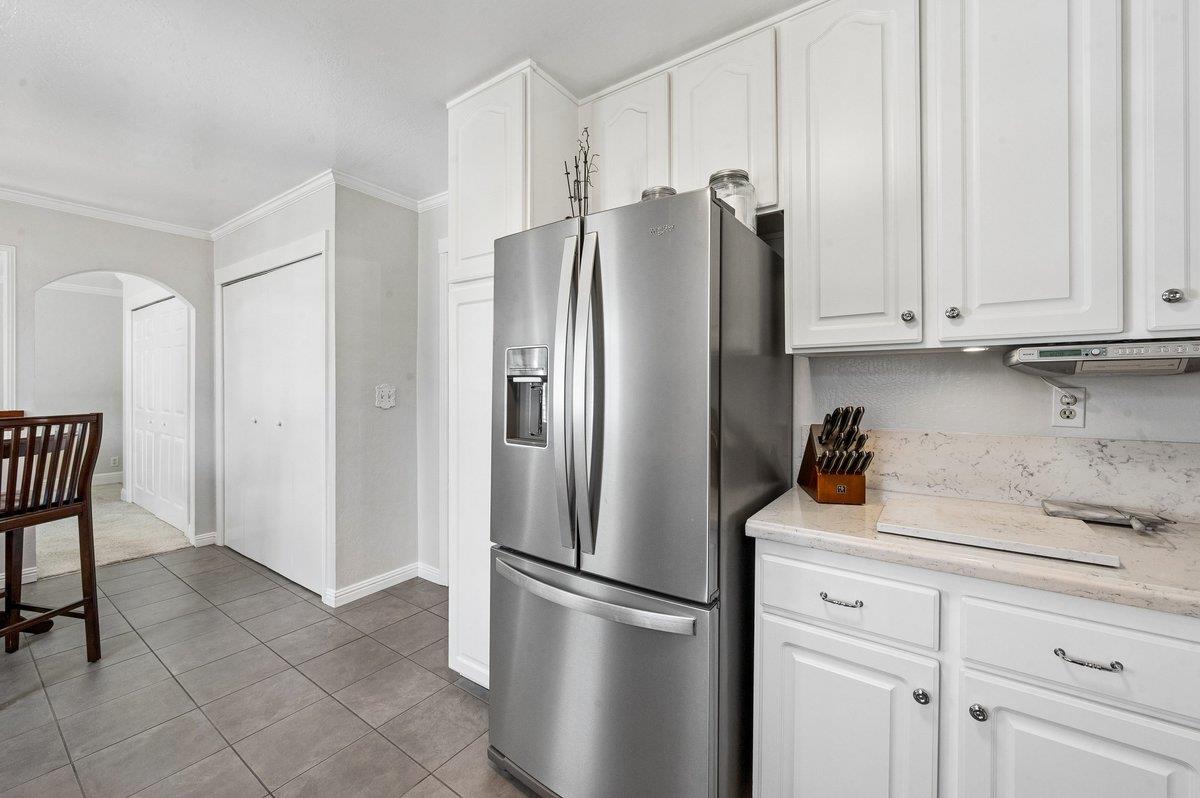 Detail Gallery Image 36 of 54 For 221 Poplar Ave, San Bruno,  CA 94066 - 3 Beds | 1/1 Baths