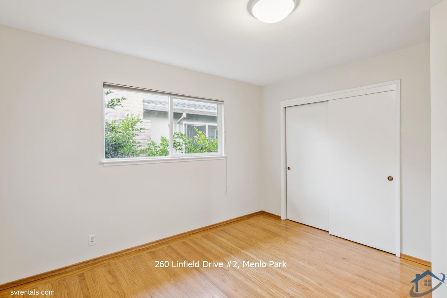 Detail Gallery Image 12 of 18 For 260 Linfield Dr #2,  Menlo Park,  CA 94025 - 2 Beds | 1 Baths