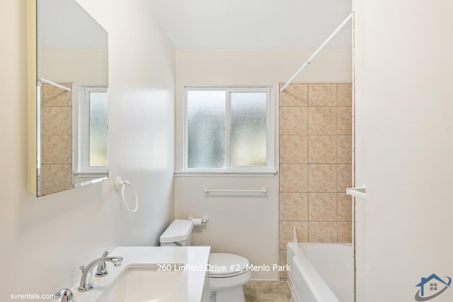 Detail Gallery Image 14 of 18 For 260 Linfield Dr #2,  Menlo Park,  CA 94025 - 2 Beds | 1 Baths