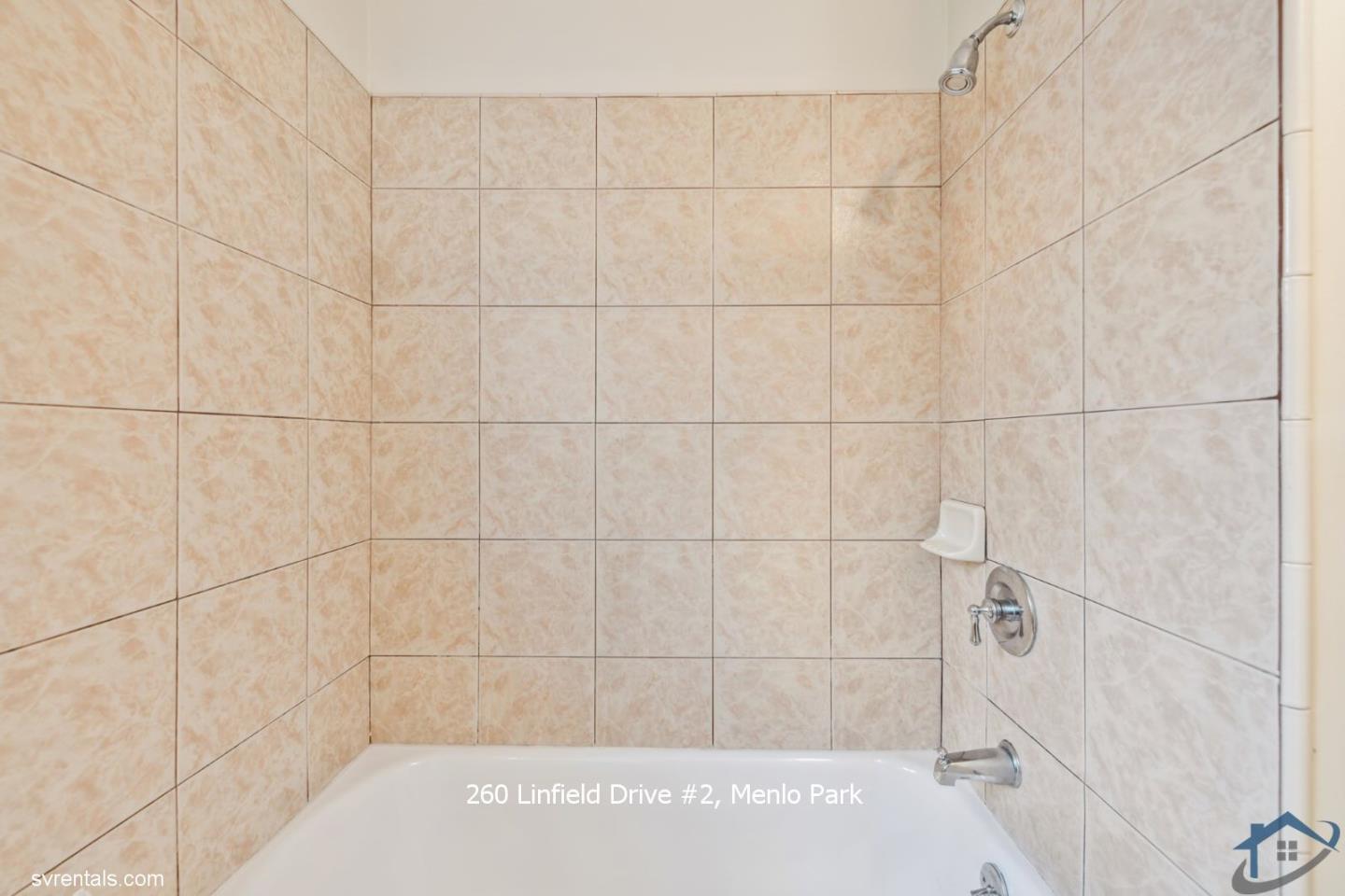 Detail Gallery Image 15 of 18 For 260 Linfield Dr #2,  Menlo Park,  CA 94025 - 2 Beds | 1 Baths