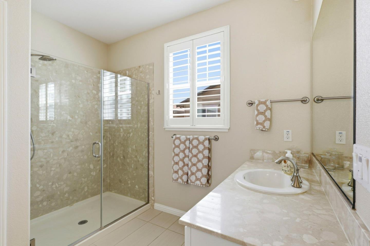 Detail Gallery Image 31 of 44 For 308 Harvest Ln, Scotts Valley,  CA 95066 - 3 Beds | 2/1 Baths