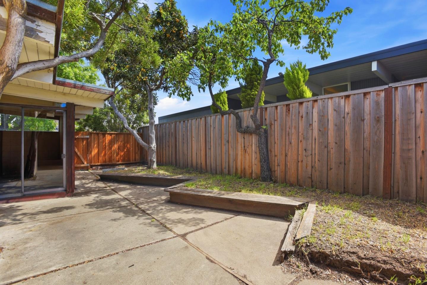 Detail Gallery Image 13 of 16 For 1648 Wolfe Dr, San Mateo,  CA 94402 - 3 Beds | 2 Baths