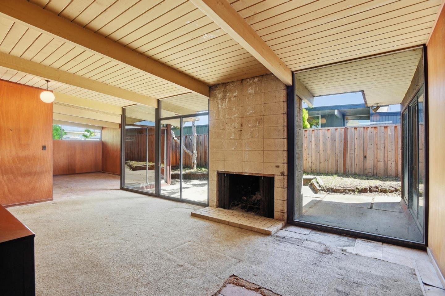 Detail Gallery Image 3 of 16 For 1648 Wolfe Dr, San Mateo,  CA 94402 - 3 Beds | 2 Baths