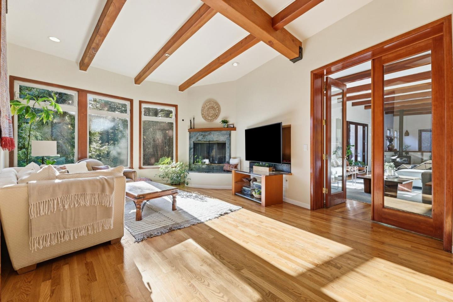 Detail Gallery Image 11 of 22 For 23185 Old Santa Cruz Hwy, Los Gatos,  CA 95033 - 5 Beds | 4/1 Baths