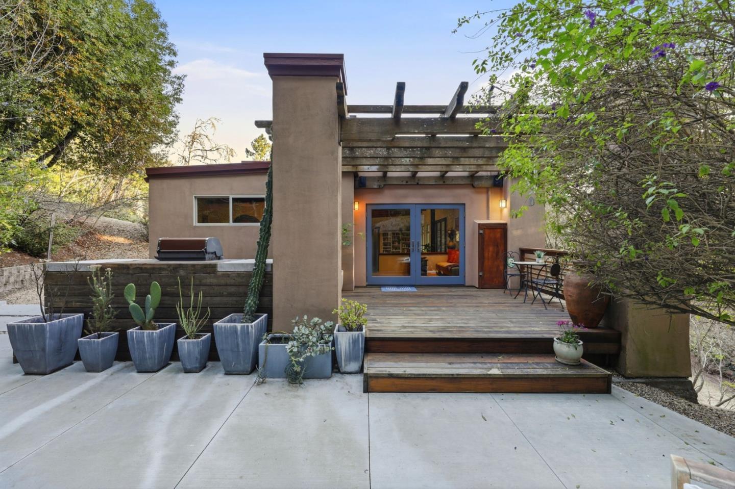 Detail Gallery Image 3 of 22 For 23185 Old Santa Cruz Hwy, Los Gatos,  CA 95033 - 5 Beds | 4/1 Baths