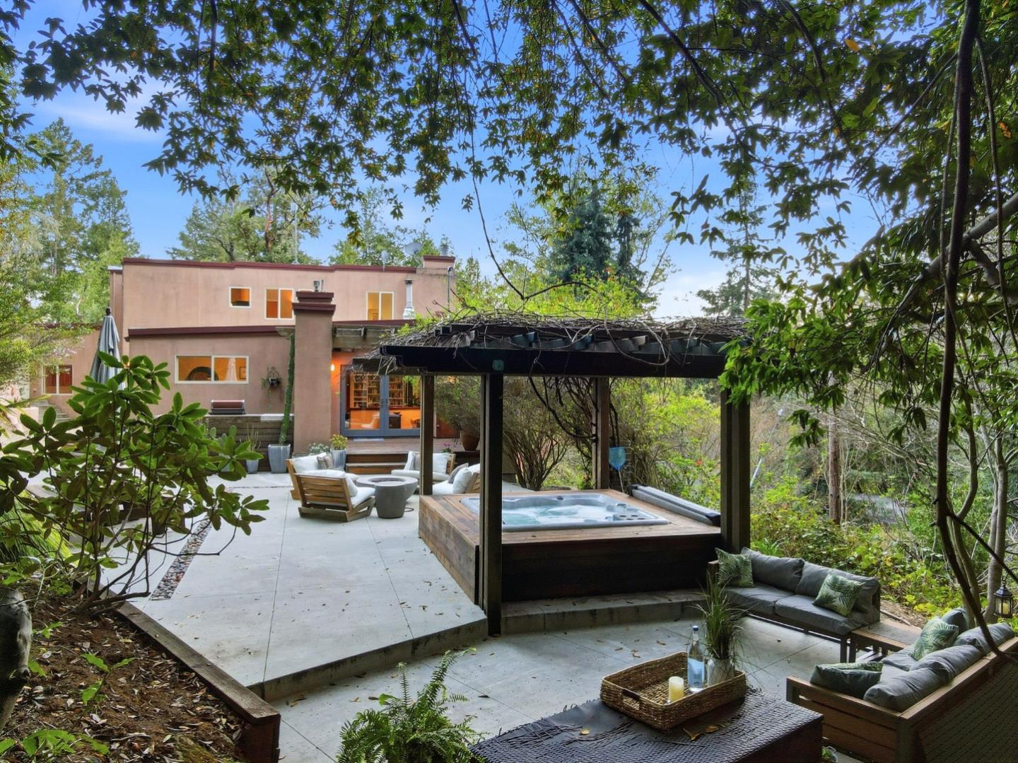 Detail Gallery Image 4 of 22 For 23185 Old Santa Cruz Hwy, Los Gatos,  CA 95033 - 5 Beds | 4/1 Baths