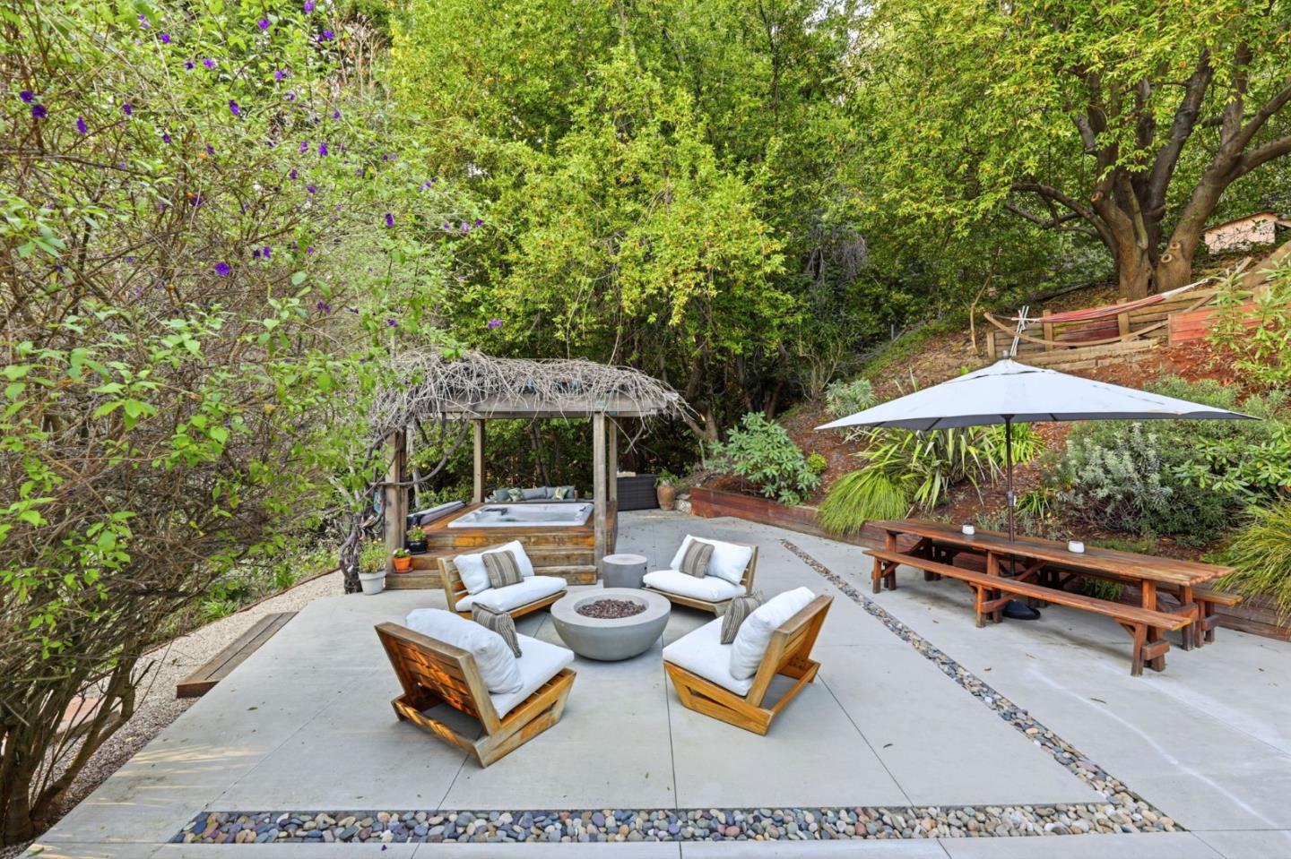 Detail Gallery Image 7 of 22 For 23185 Old Santa Cruz Hwy, Los Gatos,  CA 95033 - 5 Beds | 4/1 Baths