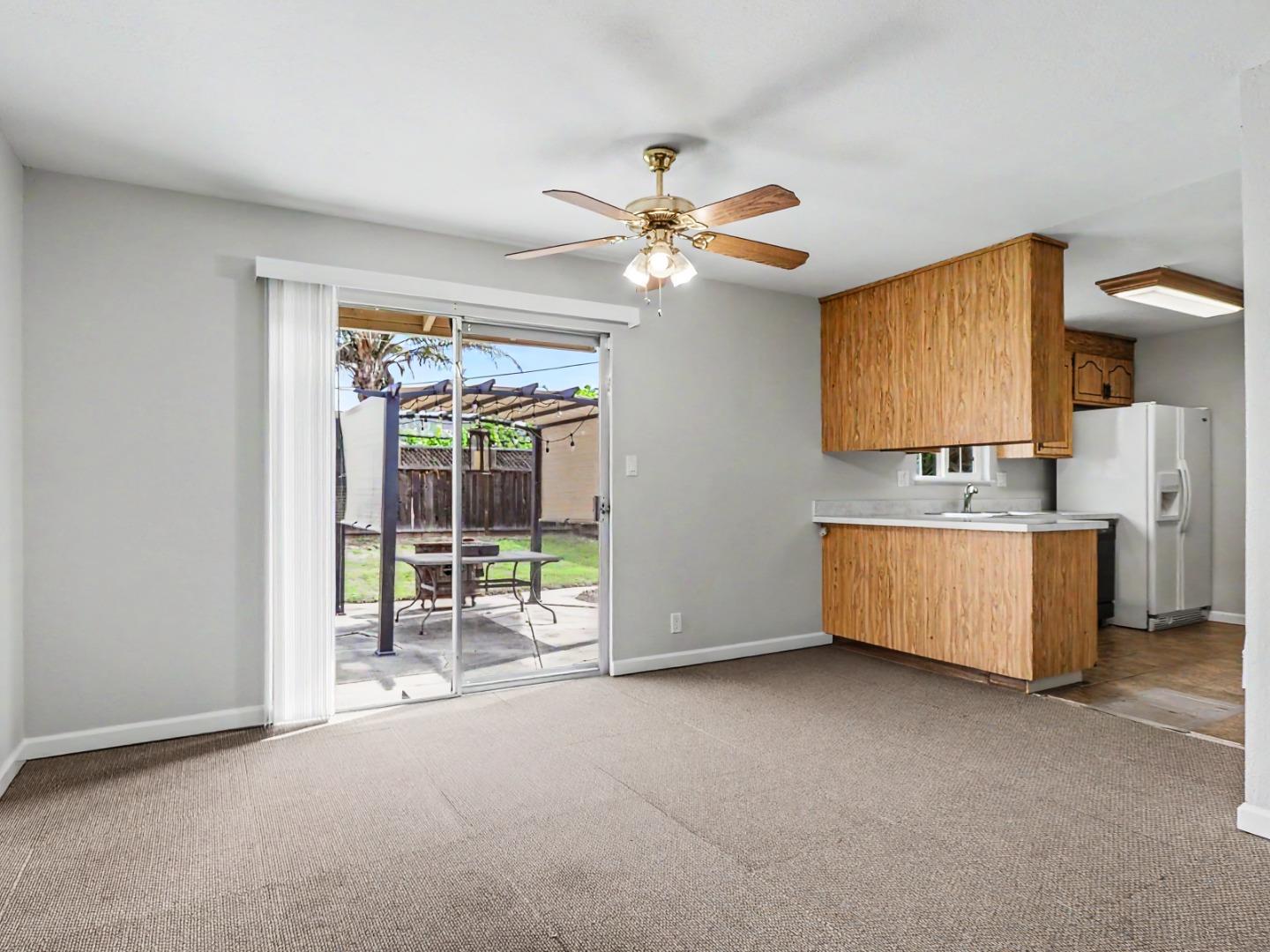 Detail Gallery Image 12 of 52 For 5438 Farina Ln, Fremont,  CA 94538 - 3 Beds | 2 Baths