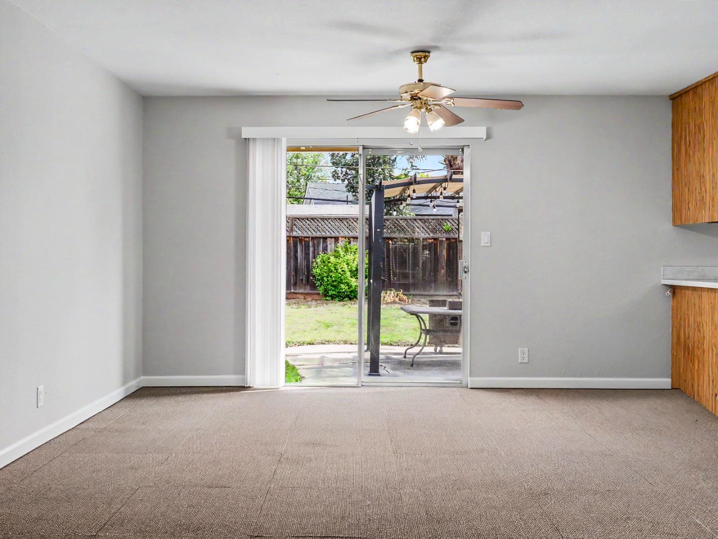 Detail Gallery Image 15 of 52 For 5438 Farina Ln, Fremont,  CA 94538 - 3 Beds | 2 Baths