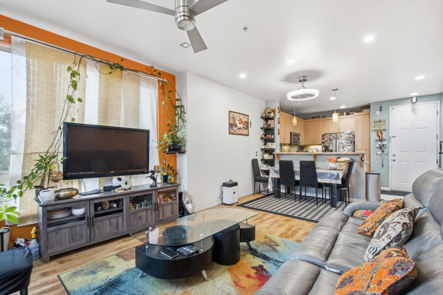 Photo #4: ML82042187 Listing: Photo #4