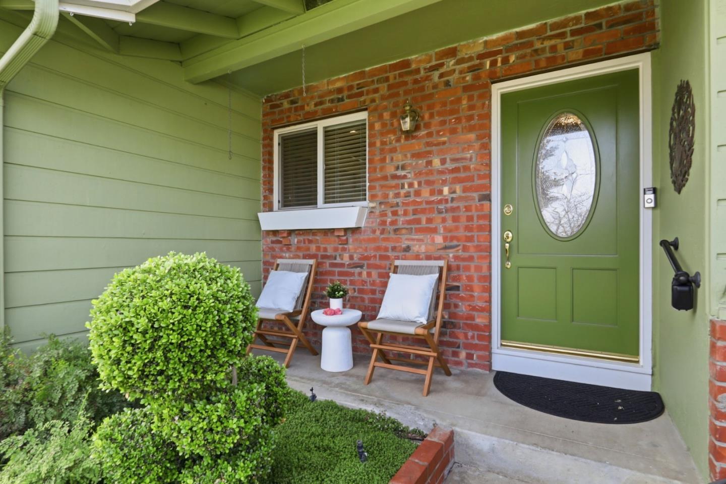 Detail Gallery Image 4 of 38 For 4654 Blanco Dr, San Jose,  CA 95129 - 3 Beds | 2 Baths