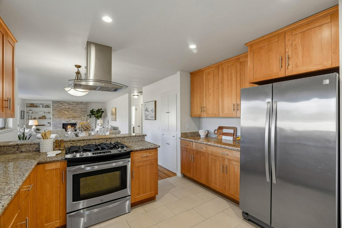 Detail Gallery Image 16 of 53 For 141 Whistler Ct, Scotts Valley,  CA 95066 - – Beds | – Baths