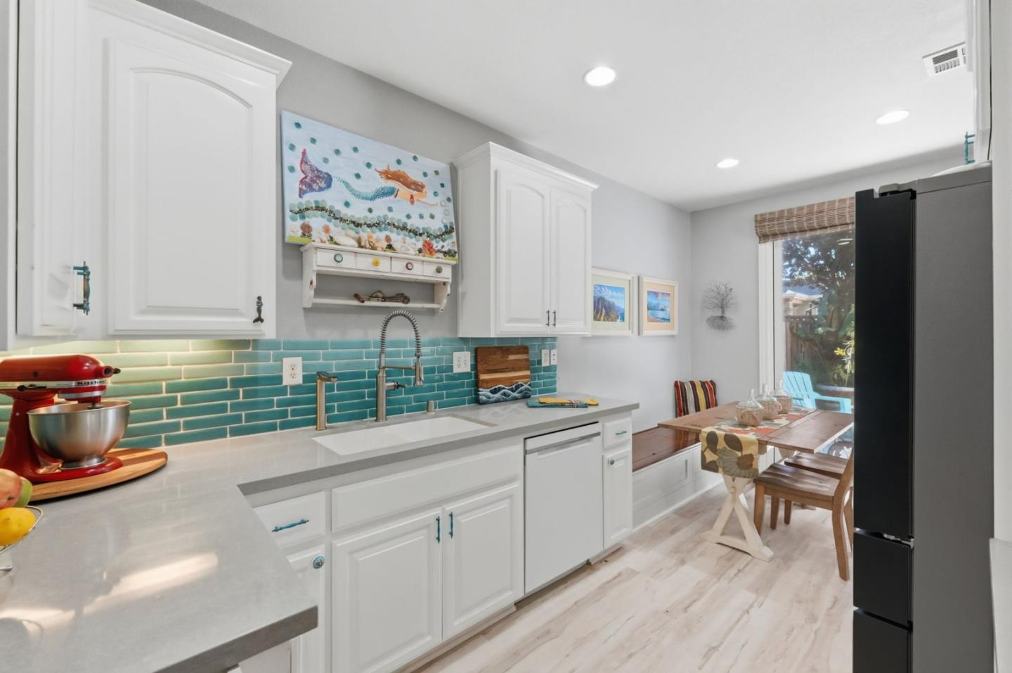 Detail Gallery Image 12 of 40 For 17765 Calle Hermosa, Morgan Hill,  CA 95037 - 3 Beds | 2/1 Baths