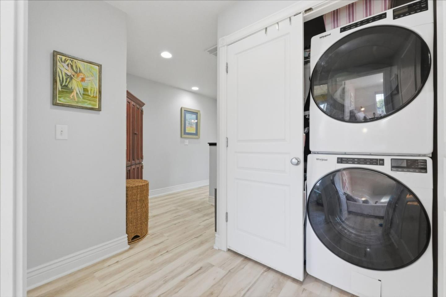 Detail Gallery Image 22 of 40 For 17765 Calle Hermosa, Morgan Hill,  CA 95037 - 3 Beds | 2/1 Baths