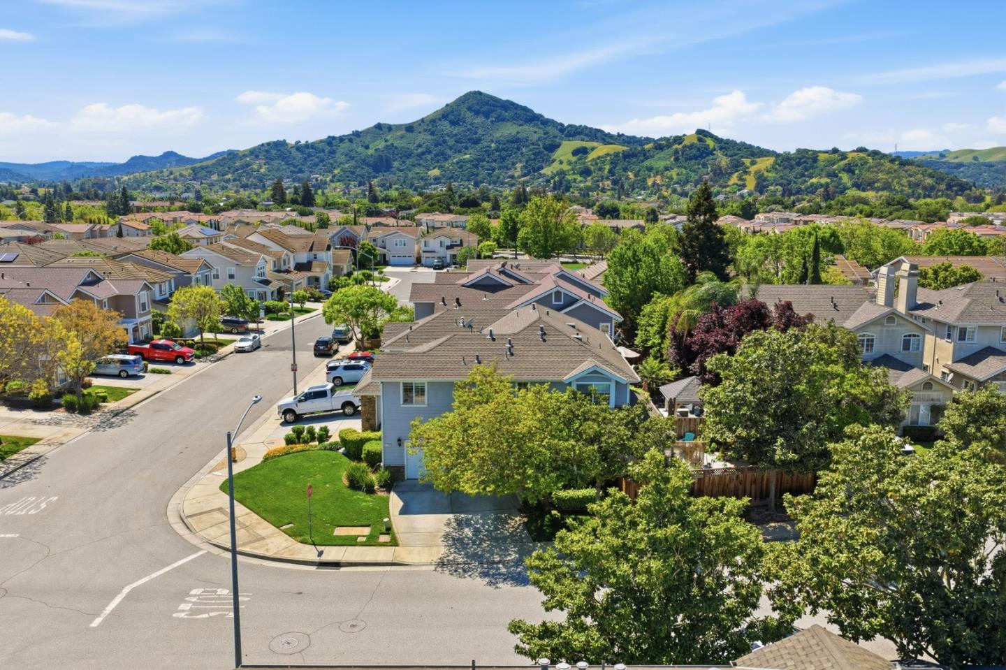 Detail Gallery Image 31 of 40 For 17765 Calle Hermosa, Morgan Hill,  CA 95037 - 3 Beds | 2/1 Baths