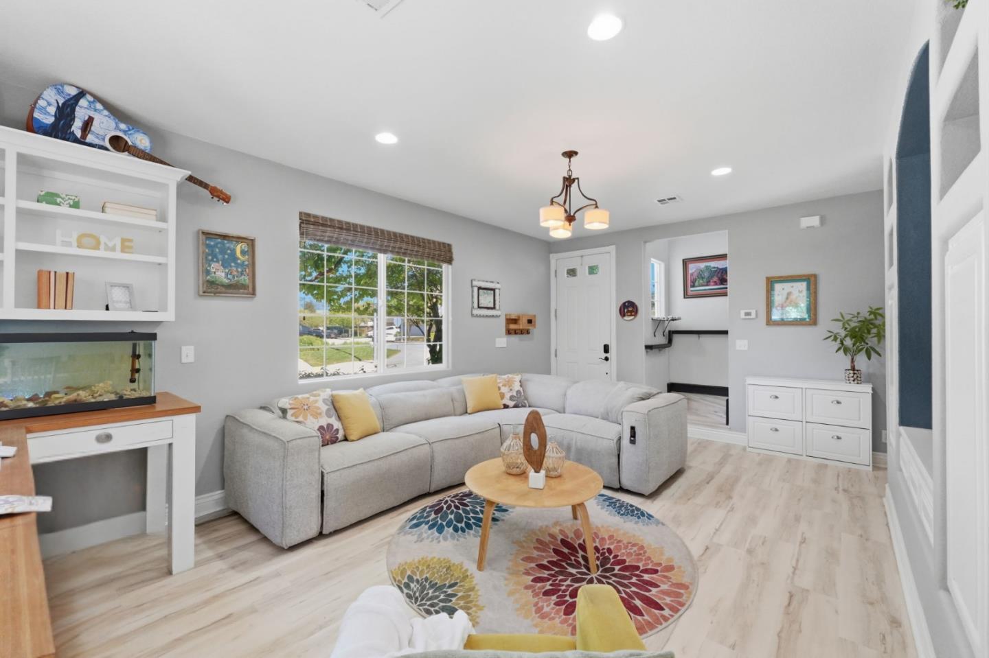 Detail Gallery Image 5 of 40 For 17765 Calle Hermosa, Morgan Hill,  CA 95037 - 3 Beds | 2/1 Baths