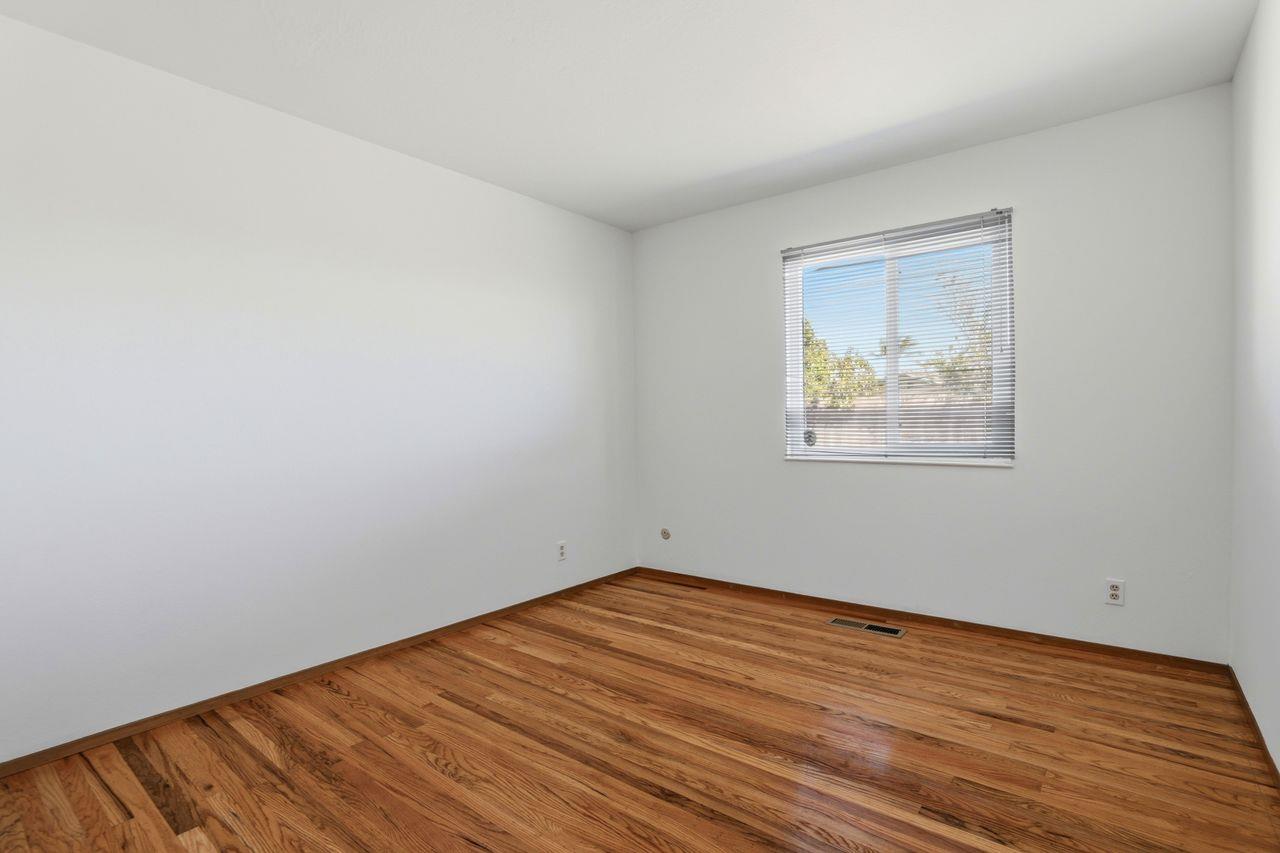 Detail Gallery Image 24 of 43 For 1666 El Dorado Dr, Salinas,  CA 93906 - 3 Beds | 2 Baths