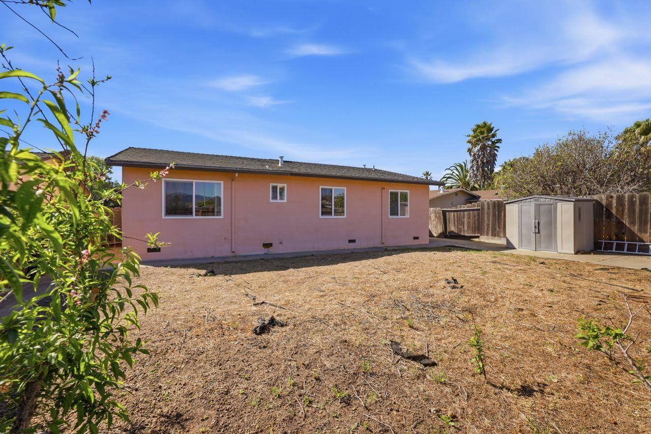 Detail Gallery Image 40 of 43 For 1666 El Dorado Dr, Salinas,  CA 93906 - 3 Beds | 2 Baths