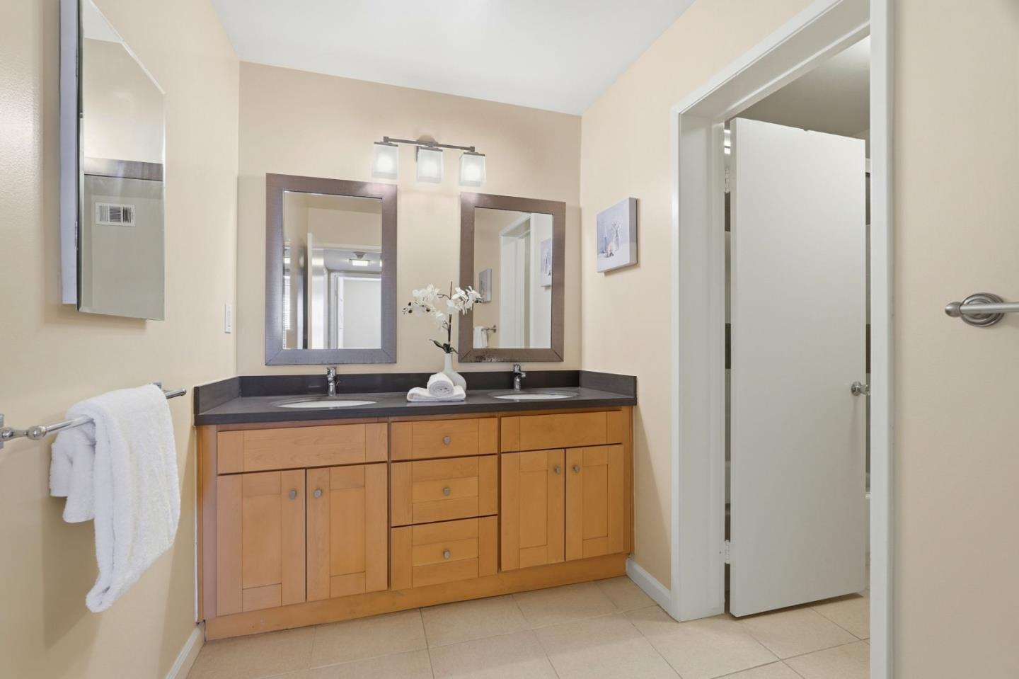 Photo #10: ML82042193 Listing: Photo #10