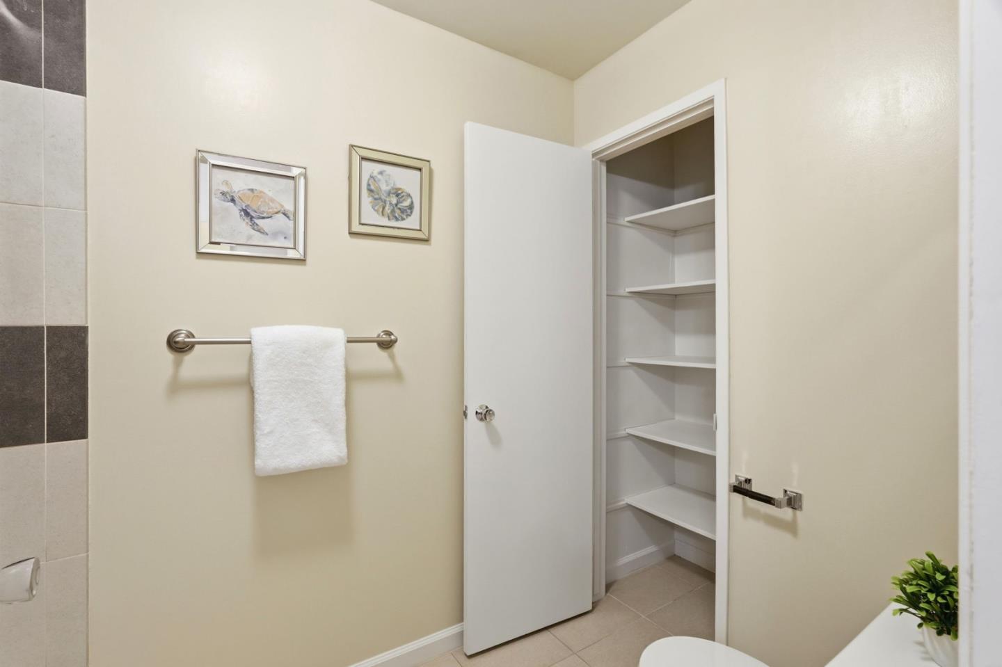 Photo #11: ML82042193 Listing: Photo #11