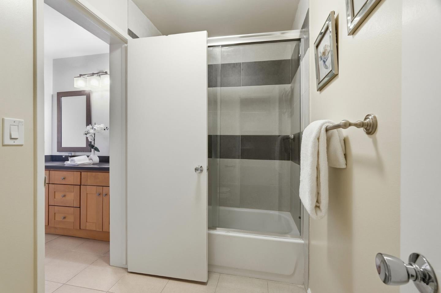 Photo #12: ML82042193 Listing: Photo #12