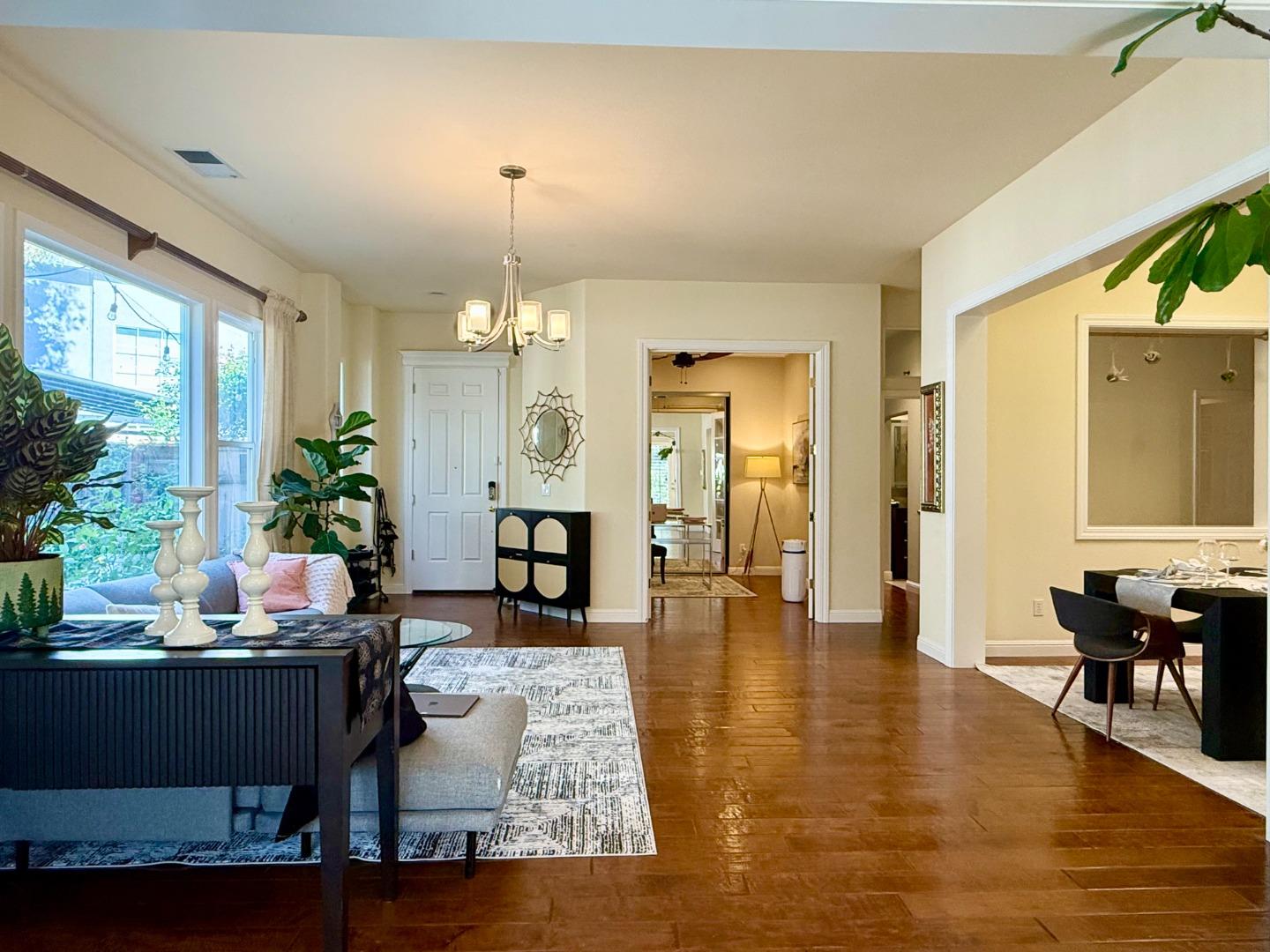 Detail Gallery Image 11 of 23 For 15 Brewin Ct, San Ramon,  CA 94583 - 4 Beds | 3 Baths