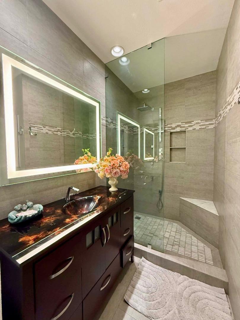 Detail Gallery Image 14 of 23 For 15 Brewin Ct, San Ramon,  CA 94583 - 4 Beds | 3 Baths