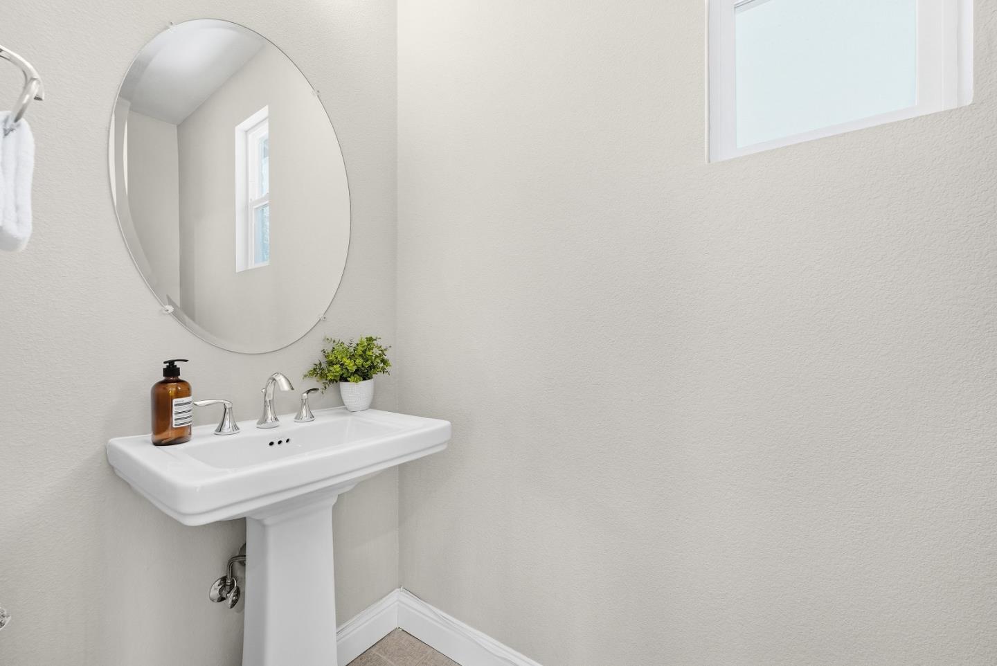 Photo #21: ML82042195 Listing: Photo #21