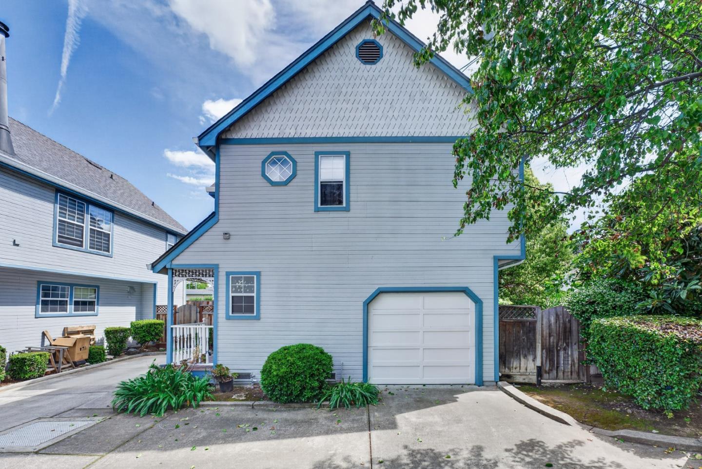 Detail Gallery Image 2 of 37 For 1134 Monroe St, Santa Clara,  CA 95050 - 2 Beds | 2/1 Baths