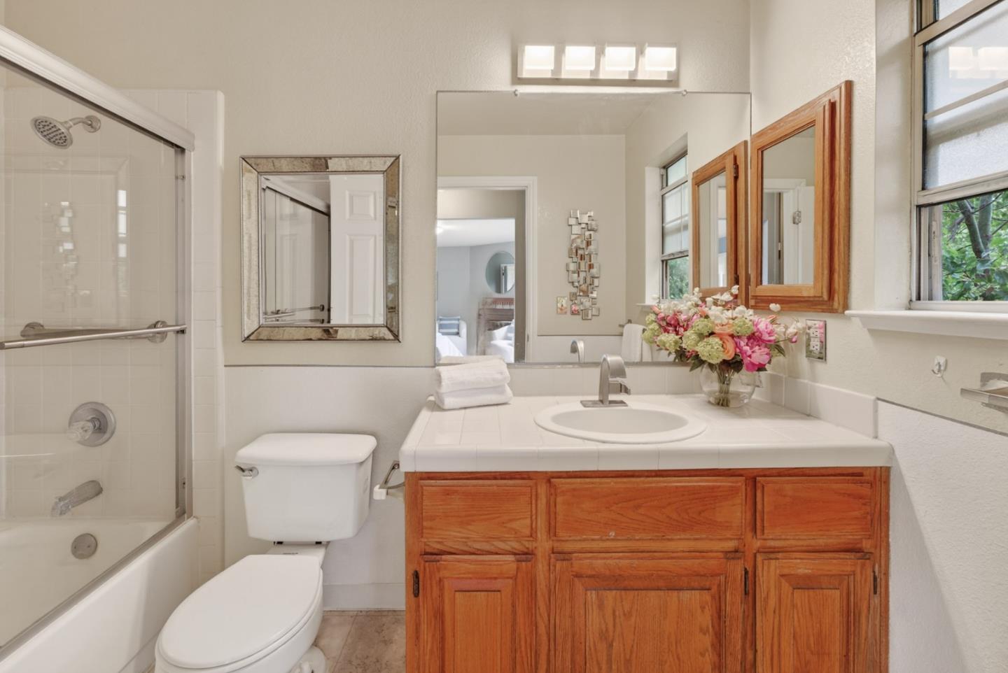 Detail Gallery Image 22 of 37 For 1134 Monroe St, Santa Clara,  CA 95050 - 2 Beds | 2/1 Baths