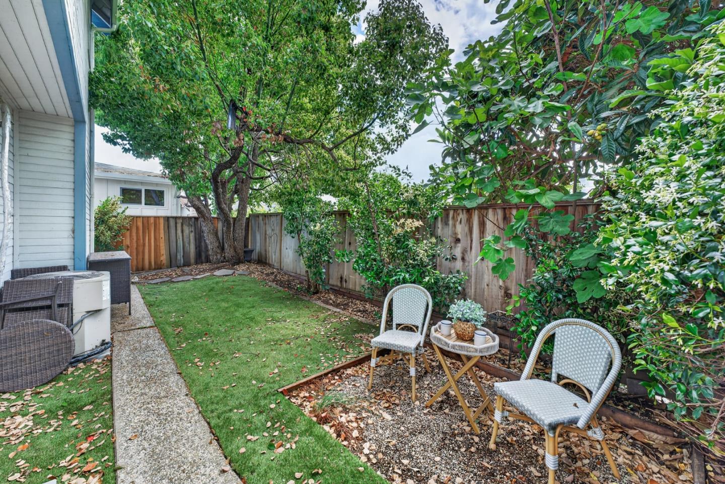 Detail Gallery Image 30 of 37 For 1134 Monroe St, Santa Clara,  CA 95050 - 2 Beds | 2/1 Baths