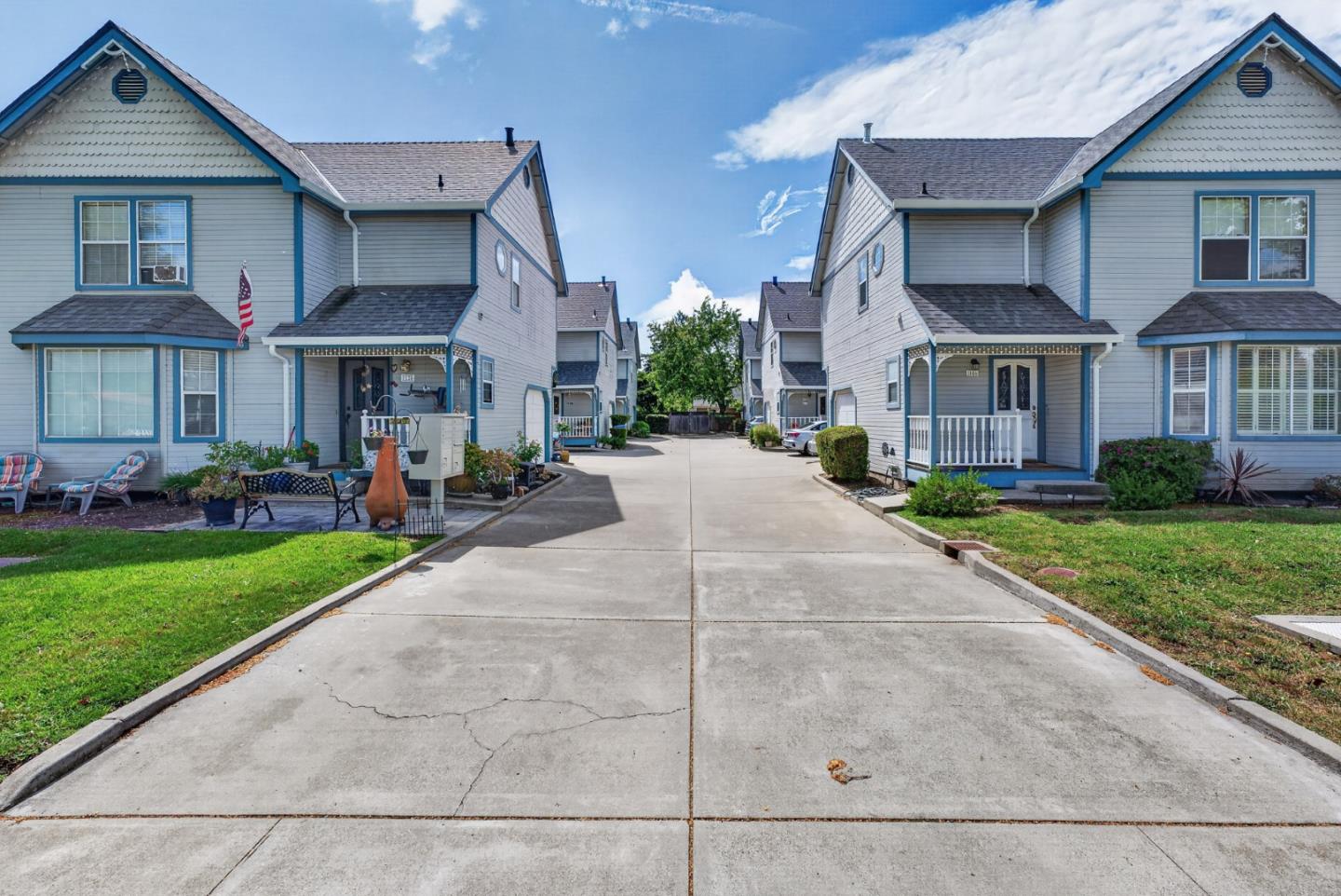 Detail Gallery Image 33 of 37 For 1134 Monroe St, Santa Clara,  CA 95050 - 2 Beds | 2/1 Baths